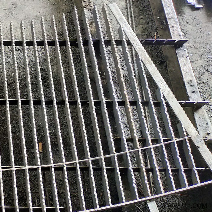防滑鋼格柵  異型鋼格柵  昂燁電鍍鋅鋼格柵  加工定做